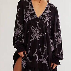 Free People  estella embroidered mini dress - black combo Size Small